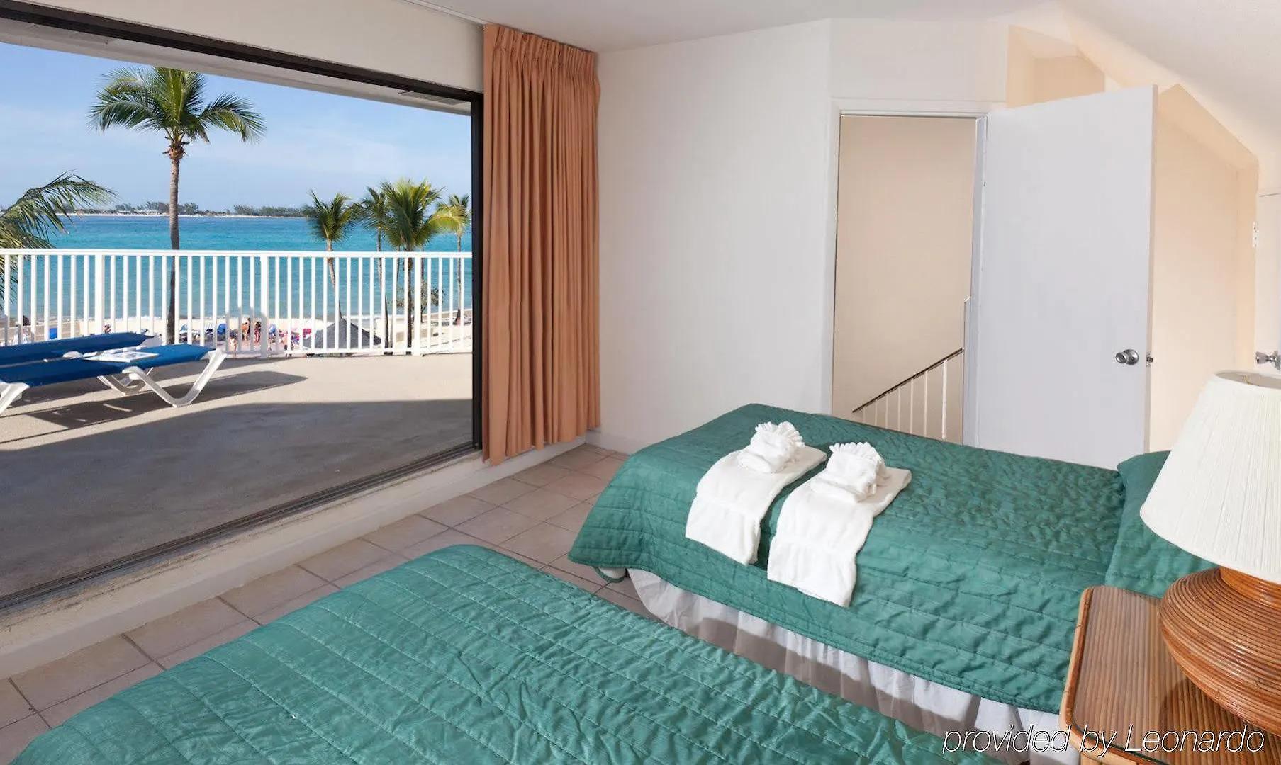 Bluegreen Bluewater Resort At Cable Beach Nassau